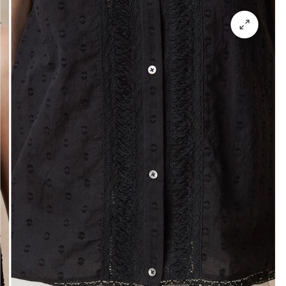 Paola Lace Blouse - Picture 5 of 7